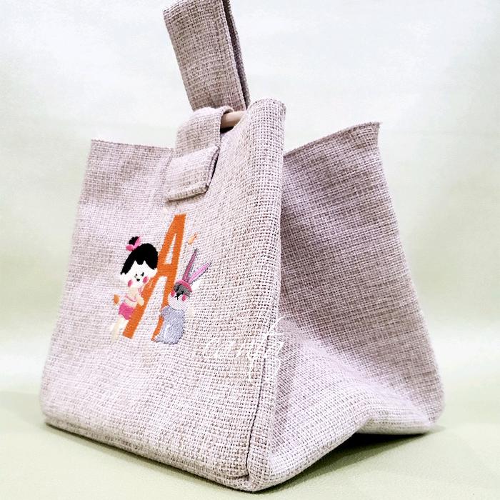 Hampers Tas Kanvas Cantik Tenteng dengan Ring Kayu Pouch Bisa Diisi Snack Free Bordir Souvenir Ulang