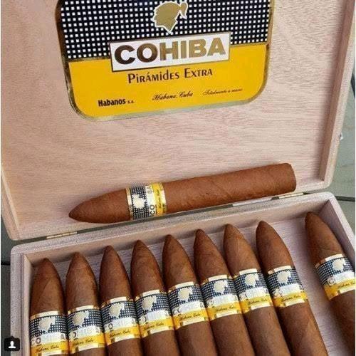 COHIBA PIRAMIDES EXTRA (BOX OF 10) /