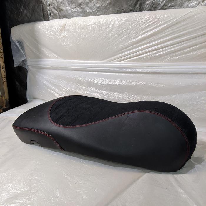 Kulit Jok Vespa Sprint Primavera Mbtech Carbon Suede L1