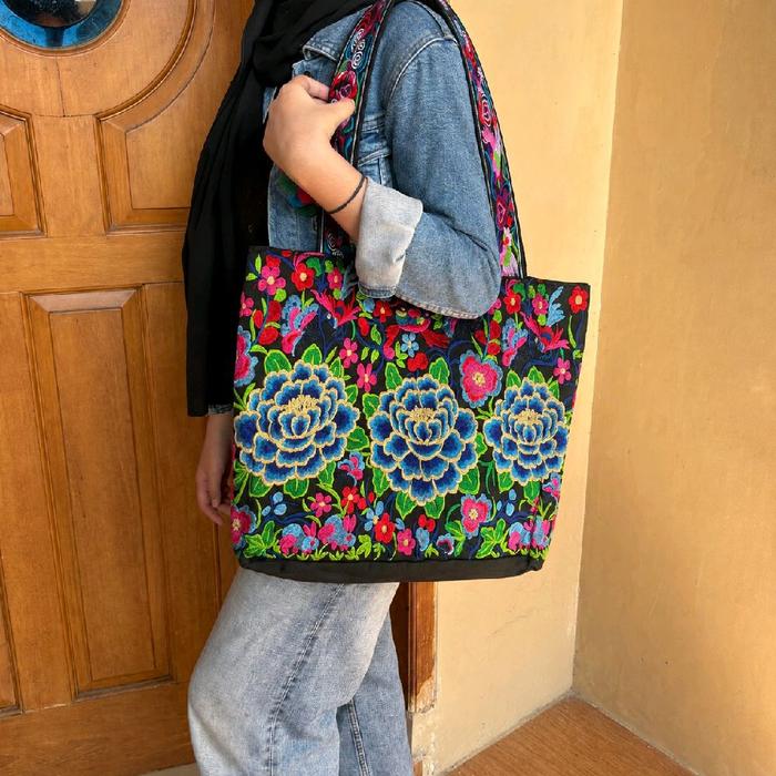 VIYADA BAG | Tas Bunga Bordir Thailand Wanita