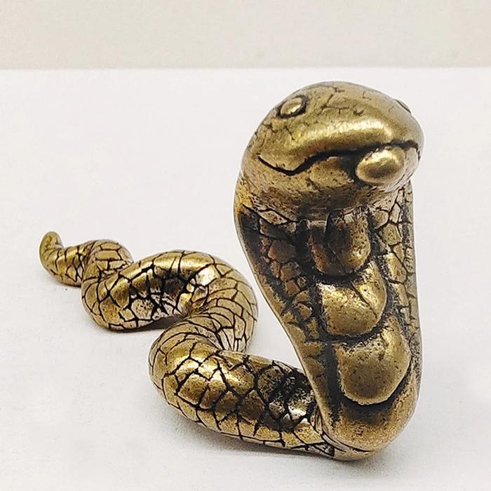 Brass Zodiac Snake Decoration Home Decoration Decoration End Table Decoration