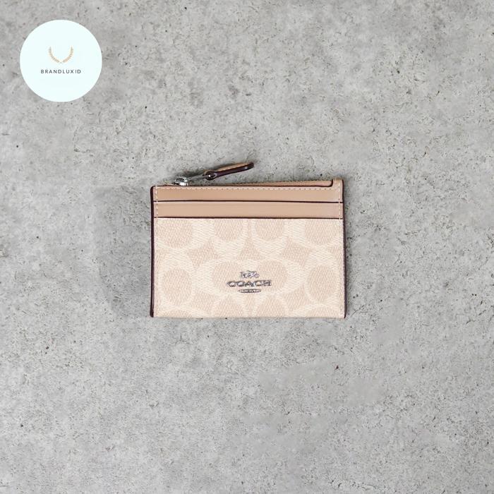 Coach Monogram GHW Zip Card holder in Beige