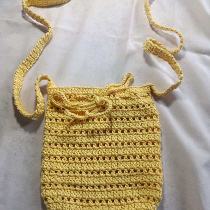 Tas Rajut Selempang Serut Muat Untuk HP dan Dompet