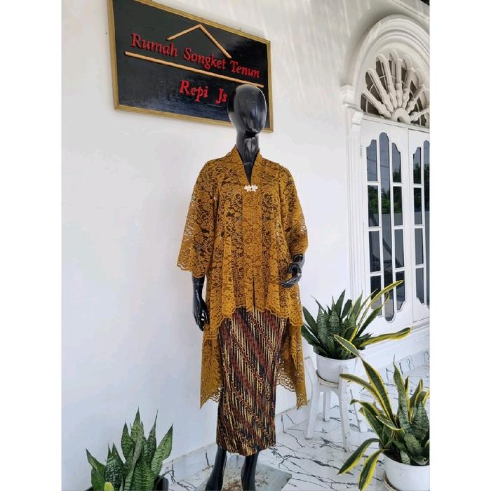 Kebaya Selayar Warna Eek Kuda