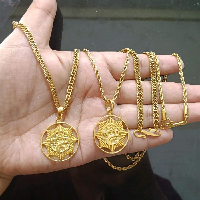 PREMIUM Kalung Liontin Omkara sinar bahan kuningan lapis emas