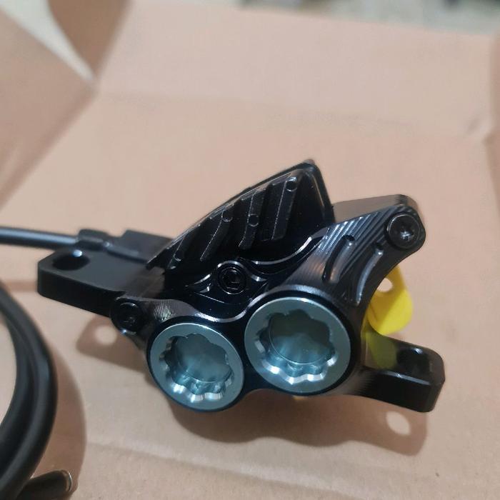 Caliper Kaliper pro peerage 4 cnc 4 piston cocok buat shimano alivio deore slx xt xtr brake pad hop