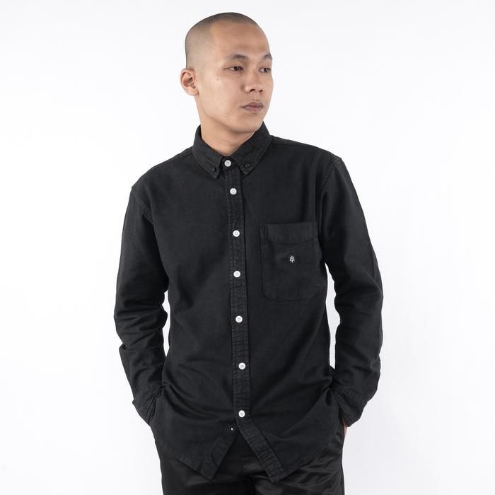 KEMEJA KATUN CASUAL POLOS PRIA WANITA LENGAN PANJANG HITAM ORIGINAL MATERNAL DISASTER | ZNAKES