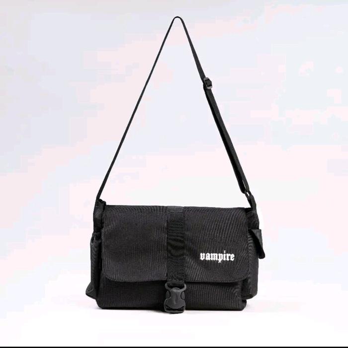 vampire kingdom messenger bag Tas sekolah selempang slingbag