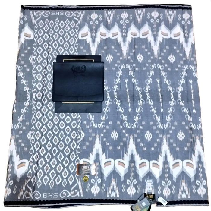 BHS SIGNATURE KAWUNG GOLD JAHIT TENGAH BAHAN SUTRA MESRES TIPE JADUL.