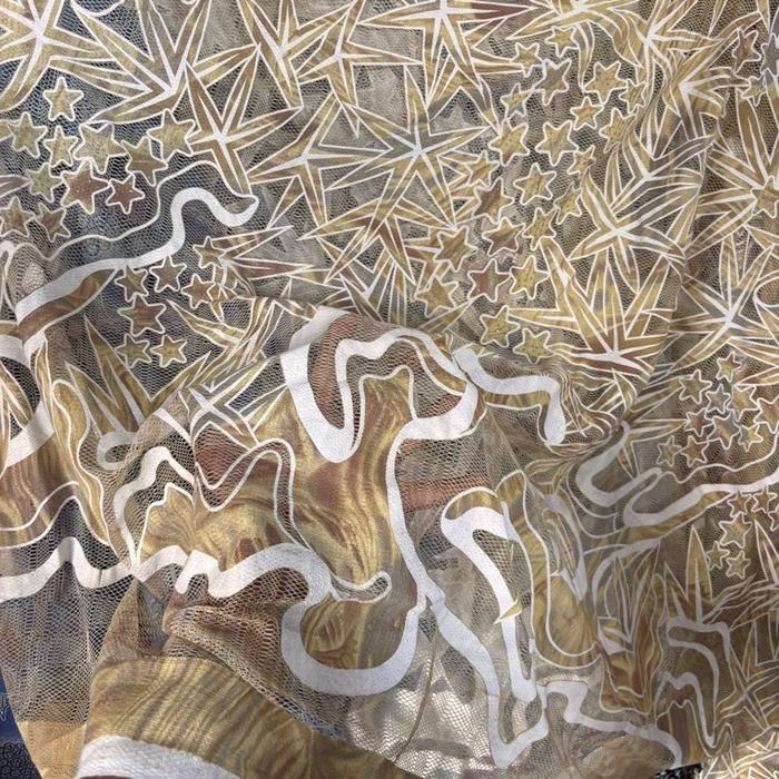 Kain Tile Brukat Motif Abstrak Bintang Cokelat Muda - Bahan Tile Premium
