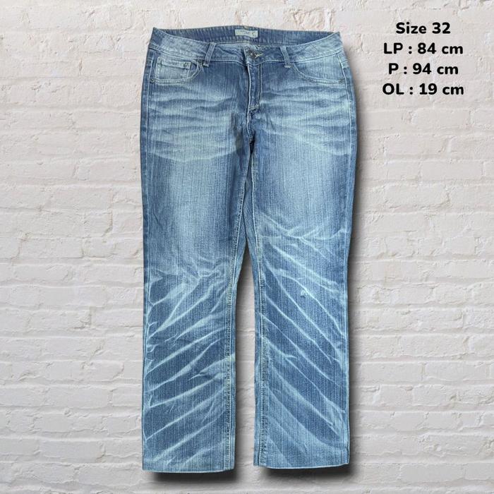 Size 32 Celana Panjang Longpants Jeans Theoria Blue Washed Fading Regular fit Original Second Prelov