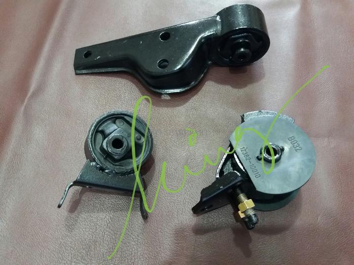 ENGINE MOUNTING STARLET KOTAK EP70 EP 70 EP71 EP 71 3PCS KI1