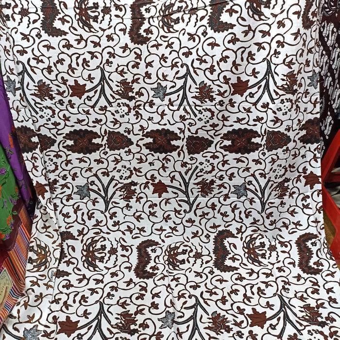 Kain Batik Jarik Samping Motif Wahyu Tumurun Latar Putih Jogja Solo