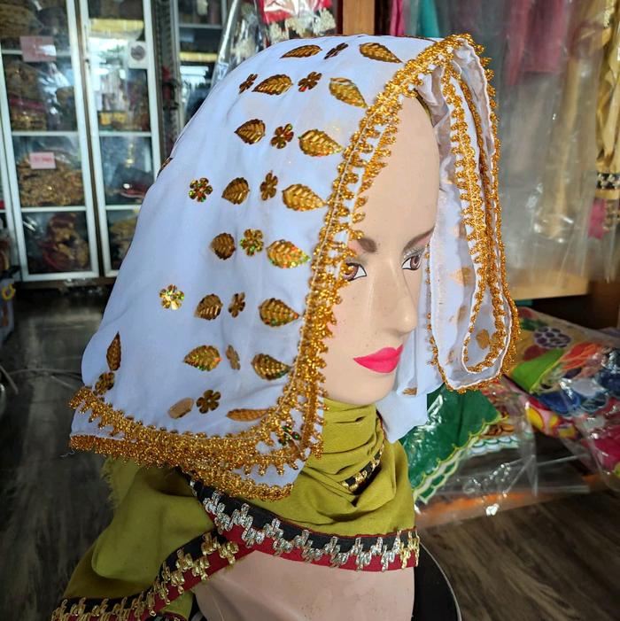 TUGUK TUDUNG MANTOR MADUARO SEGIEIMPAT PENUTUP KEPALA PENGANTIN