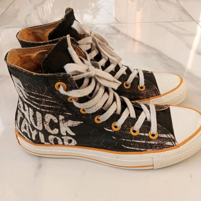 Sepatu Branded Converse Size 37,5 (Second)