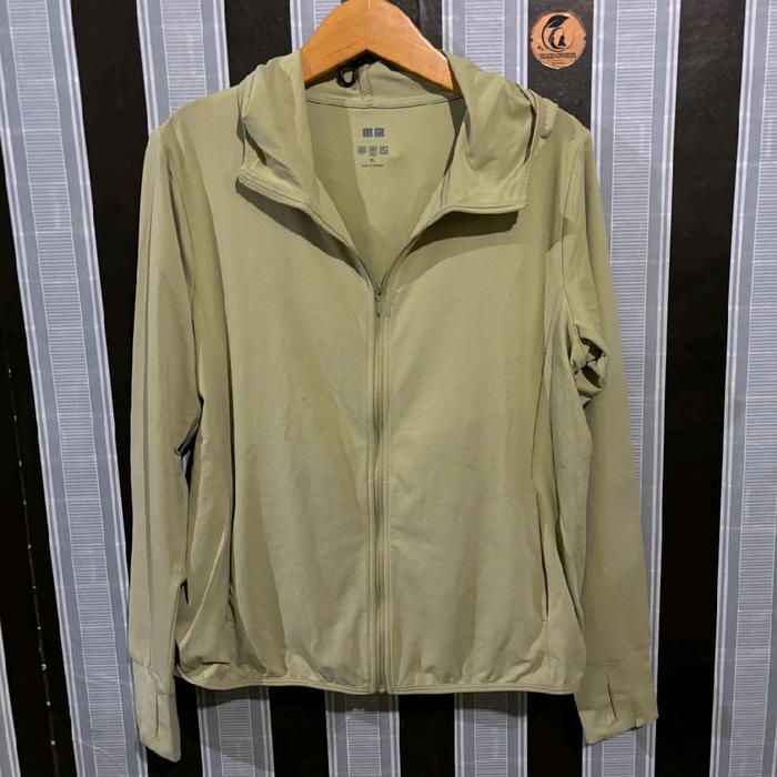 Jaket Uniqlo Airism Anti Uv Cream