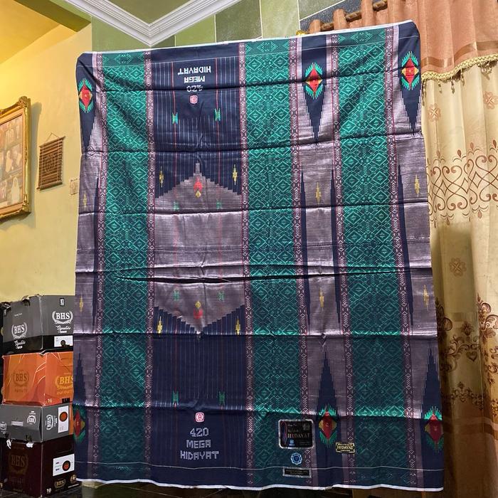 sarung tenun MEGA HIDAYAT full songket full sutra(sarung sultan)