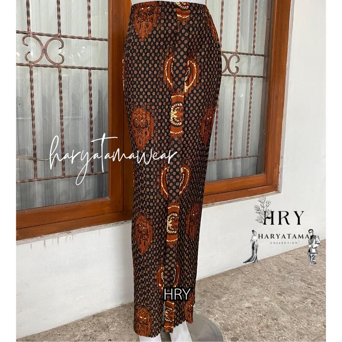 Rok Plisket Batik Wiru/Wiron Motif Truntum/Truntom untuk kondangan, wisuda, nikahan bludru