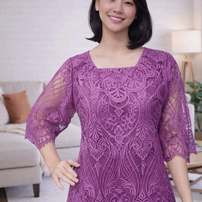 Blus brokat khusus hitam putih