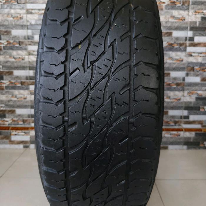 Bridgestone Dueler A/T 225/65 R17