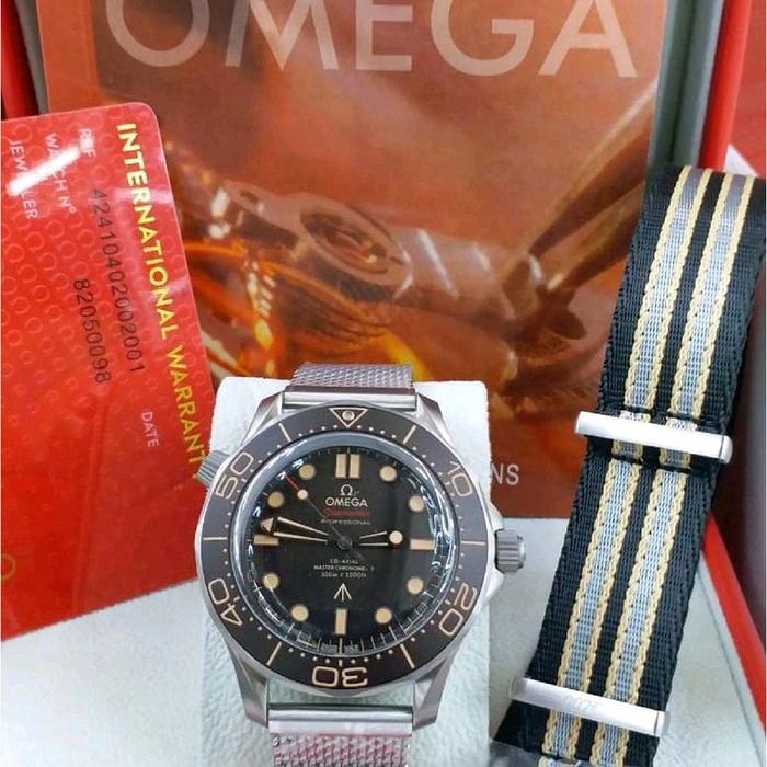 Jam Omega Seamaster James Bond 007 Swiss Factory Automatic Movement Black Dial Include Strap Cadanga