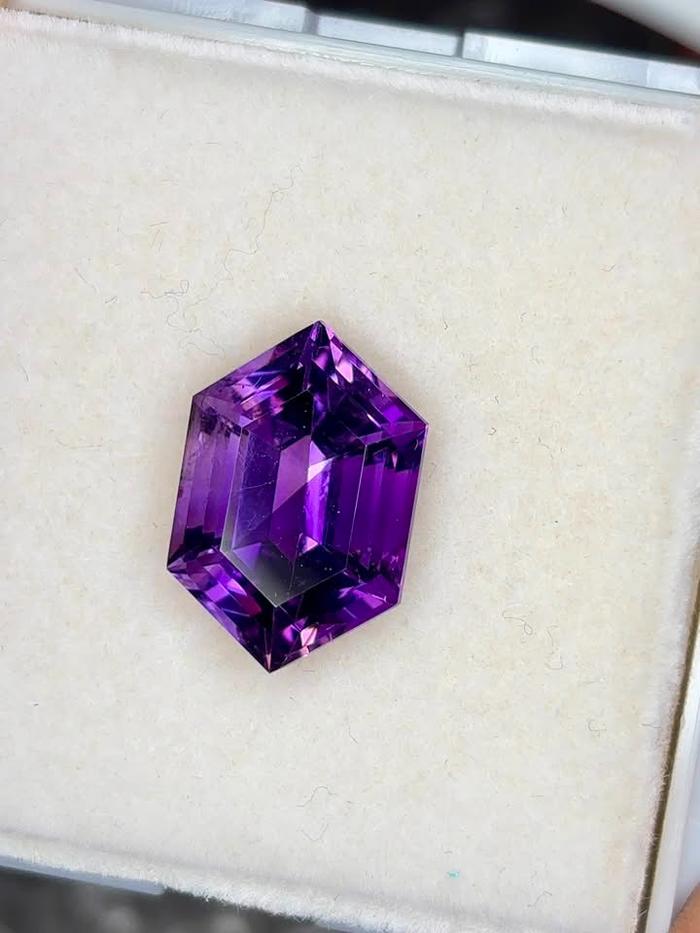 Prettiest Amethyst deep Purple color Big Size, Octagonal Shape, perfect for Pendant, Top Cut, Top Co
