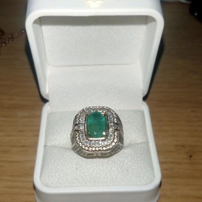 NATURAL EMERALD BERRYL ZAMRUD ZAMBIA