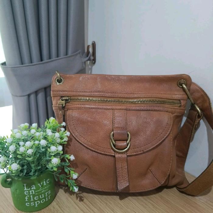 tas wanita Selempang second brand fossil