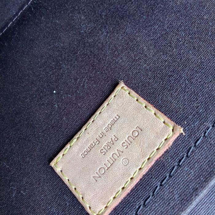 LV Louis Vuitton Rosewood Amarante authentic original preloved dijamin original beli dari baru.