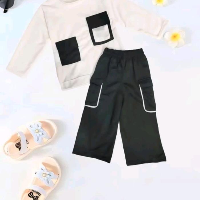 One set anak perempuan MICKEY SMILE CELANA CARGO usia 1-12 tahun terbaru terlaris termurah Parsel