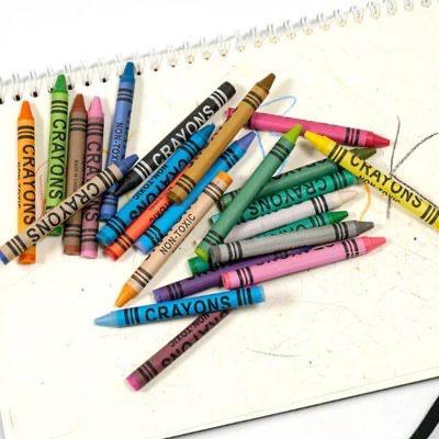 Pensil Crayon 1 Set Isi 24 Warna Alat Mewarnai Anak-Anak Lengkap