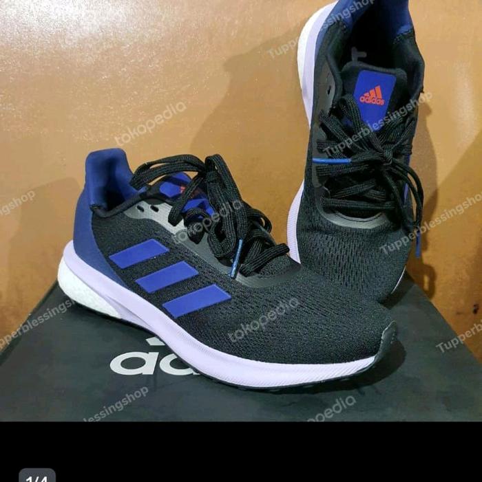 Sepatu Adidas Astrarun W.