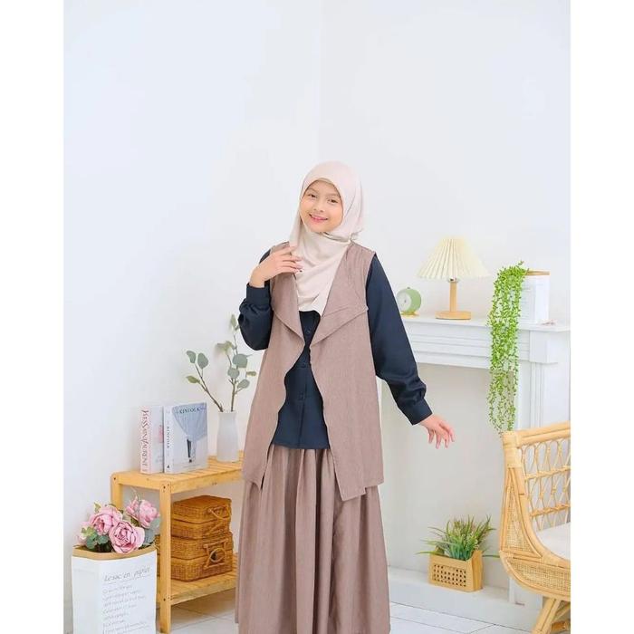 Moslem Farrah 3in1 Set Set Muslim Anak Usia 11 - 15 Tahun Terbaru 2024 One Set Anak Bahan Syakila OO