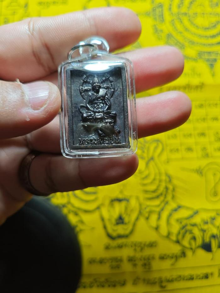 AMULET SOMDEJ LP PERN - G0029