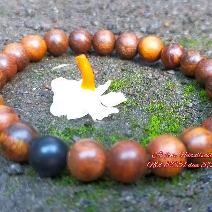 gelang galih akar gaharu mati Ngurak mix galih kelor ratu boko Prambanan bit 8mm asli bersertifikat