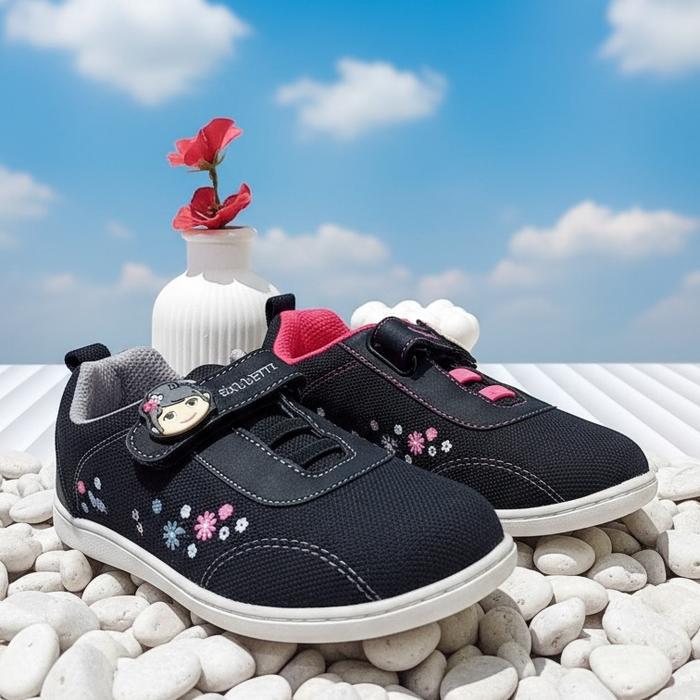Galletti Sepatu Sekolah Anak Perempuan Okinawa Hitam Motif Boneka Bahan Kanvas Sol Karet Elastis Rin