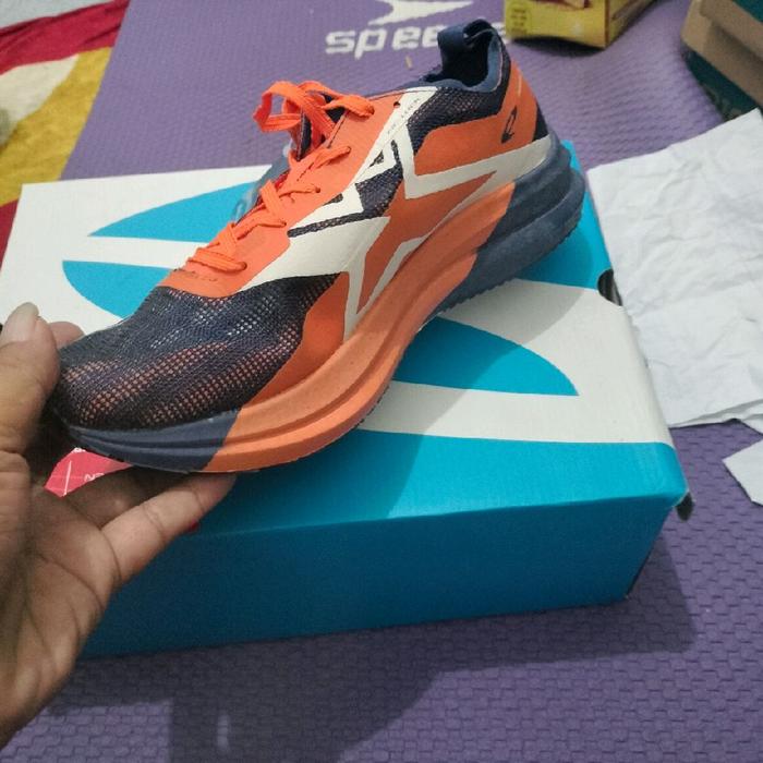 sepatu running 910 nineten