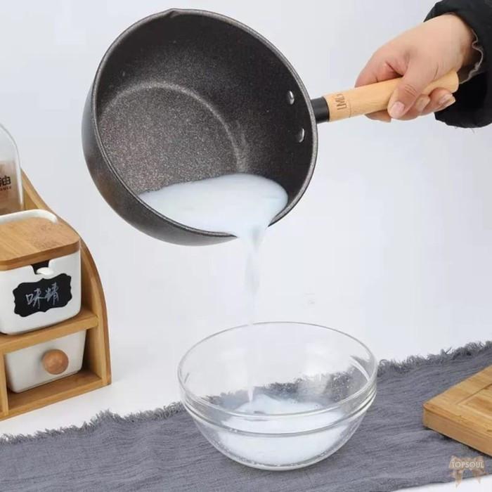 Panci Hitam Gagang Kayu 20cm Masak Susu Rebus Indomie Tumis Sauce Pan