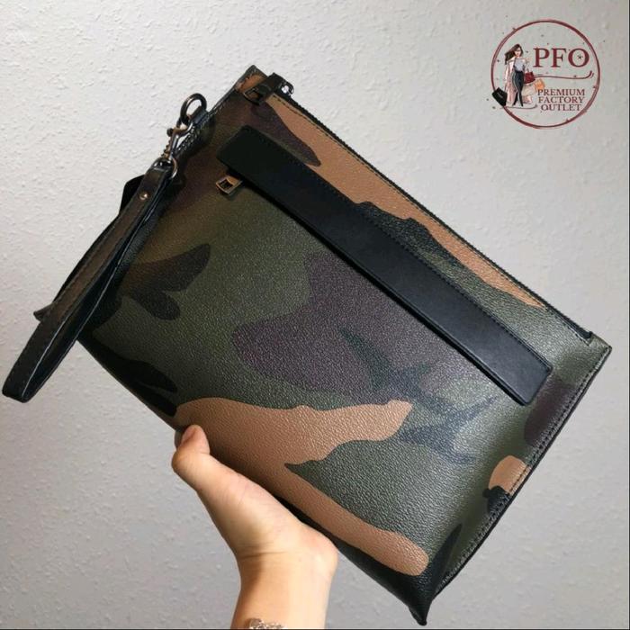 READY STOCK POUCH F29127 Carryall with Camo Print Dark Green