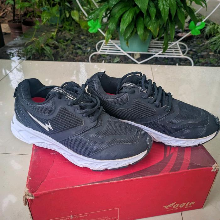 sepatu eagle Eternal | size 38 | second | minus