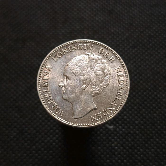 Uang Koin Perak 1 Gulden Wilhelmina Tahun 1939- Semi Luster