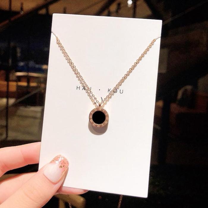 Kalung double side angka romawi rose gold JW100005