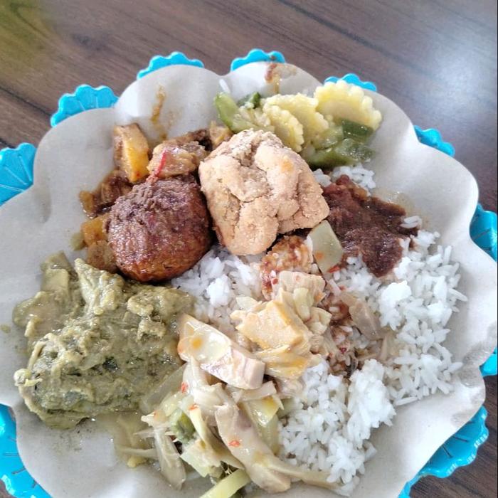makanan siap saji tersedia enak
