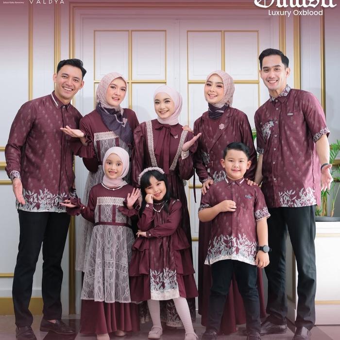 SALE SARIMBIT AHZARAYY Lebaran Keluarga