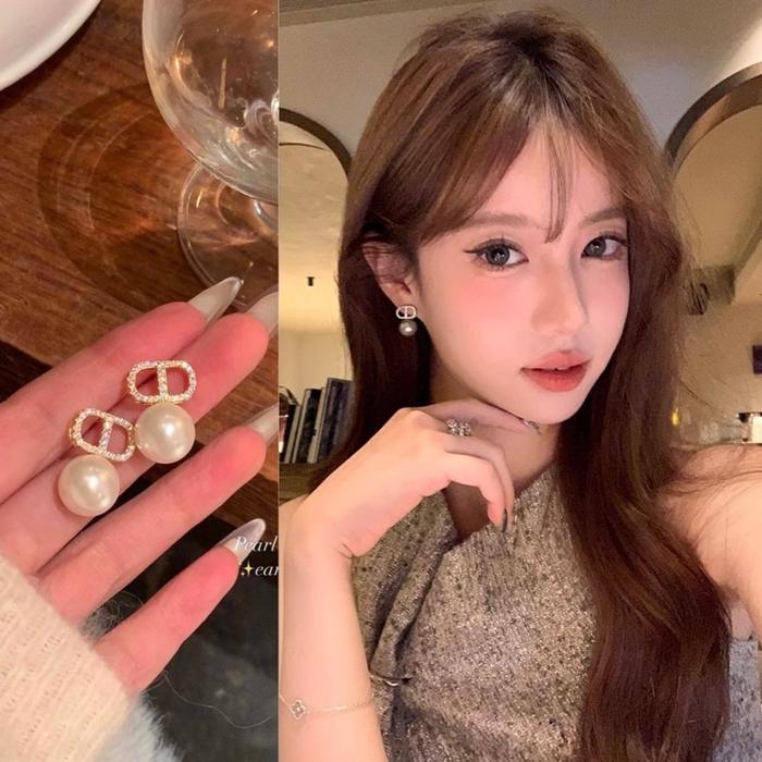 Anting Juntai Mutiara CD Emas Anting Paduan Wanita Earrings Y730