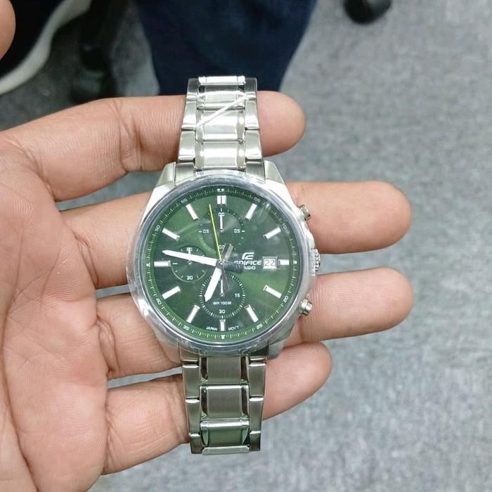 Jam Tangan Pria Casio Edifice EF-500 dengan Tali Stainless Steel dan Dial Hijau Tampilan Elegan dan 