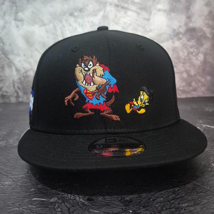 New Era Taz Mania & Tweety Disney 100th edition Snapback Topi New Era Original