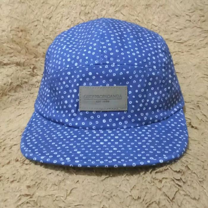 topi 5 panel obey propaganda second