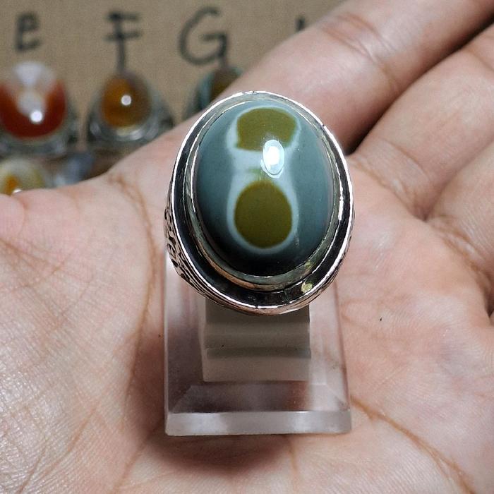 Natural angka 8 polyscrome/Daud ring alpaka size 8