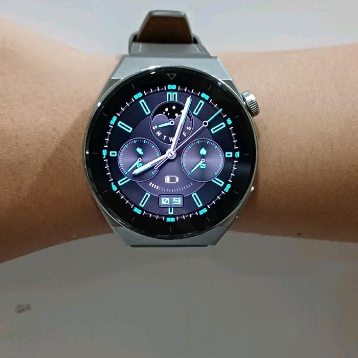 PRELOVED - HUAWEI WATCH GT 3 PRO - 98E + charger  - minus dus